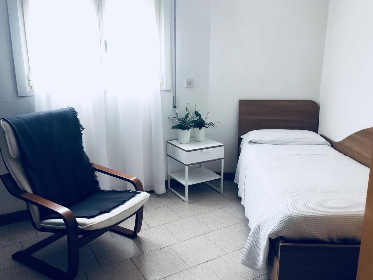 Hotel Aplo Cervia Buitenkant foto